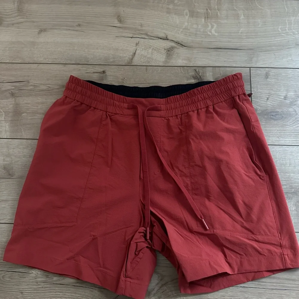 Lululemon Ripstop Stretch Short 7” - Picture 1 of 2